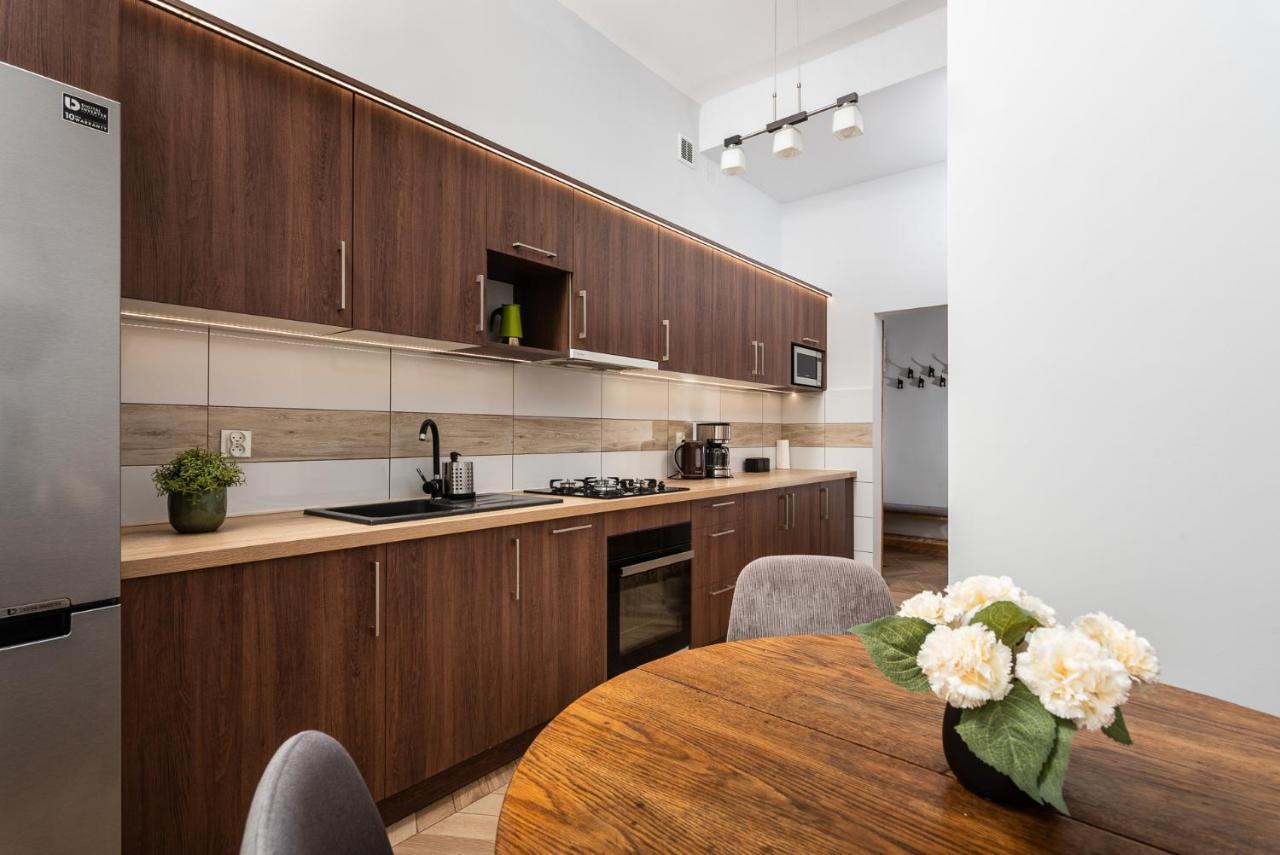 Classy Old Town Apartment - By Upstairs Krakow Luaran gambar